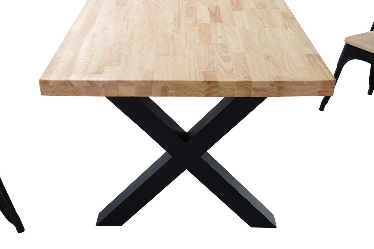 Mesa comedor con patas formas de X Mesa comedor con patas formas de X