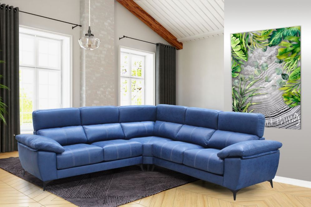 Sofá chaise longe tapizado en amarillo con patas de diseño rinconera