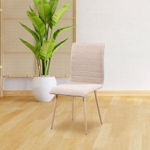 Silla de comedor tapizada beig con patas pintadas