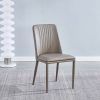 Silla de salón tapizada simil piel y patas pintadas_marrón Silla de salón tapizada simil piel y patas pintadas
