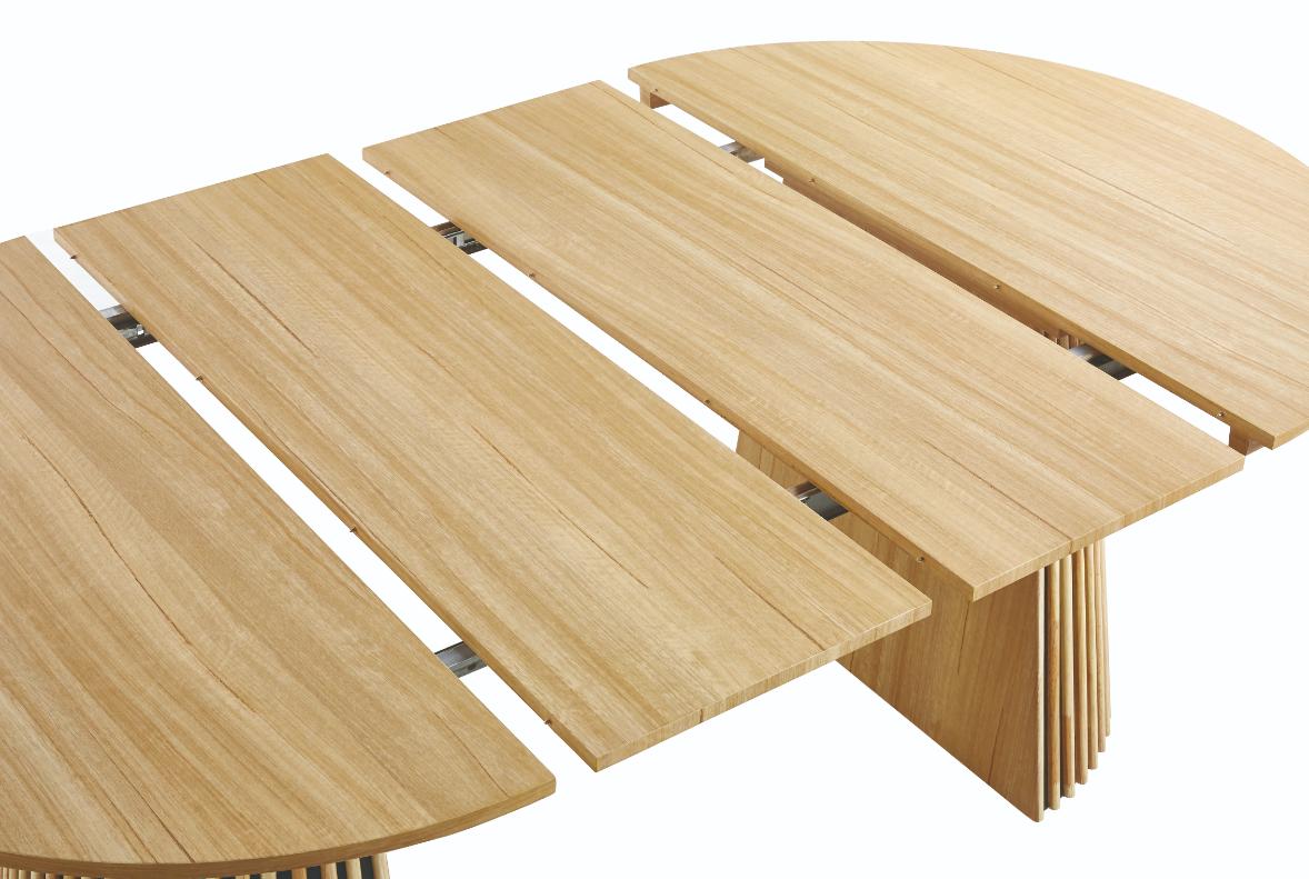 Mesa de comedor redonda extensible patas en palillería